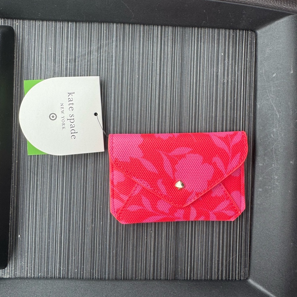 Kate Spade ♠️ target 🎯 Vibrant Pink floral Card Holder